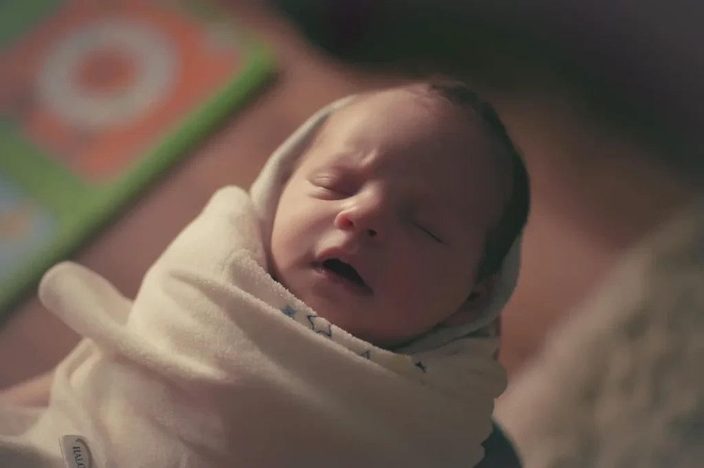 4 month old fighting naps and crying before sleep