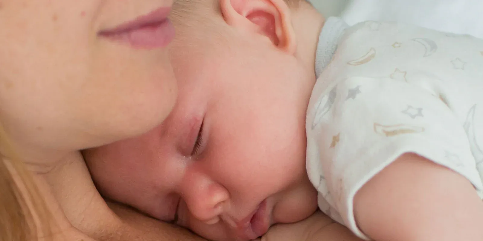 sleep friendly environment for 4 month sleep regression